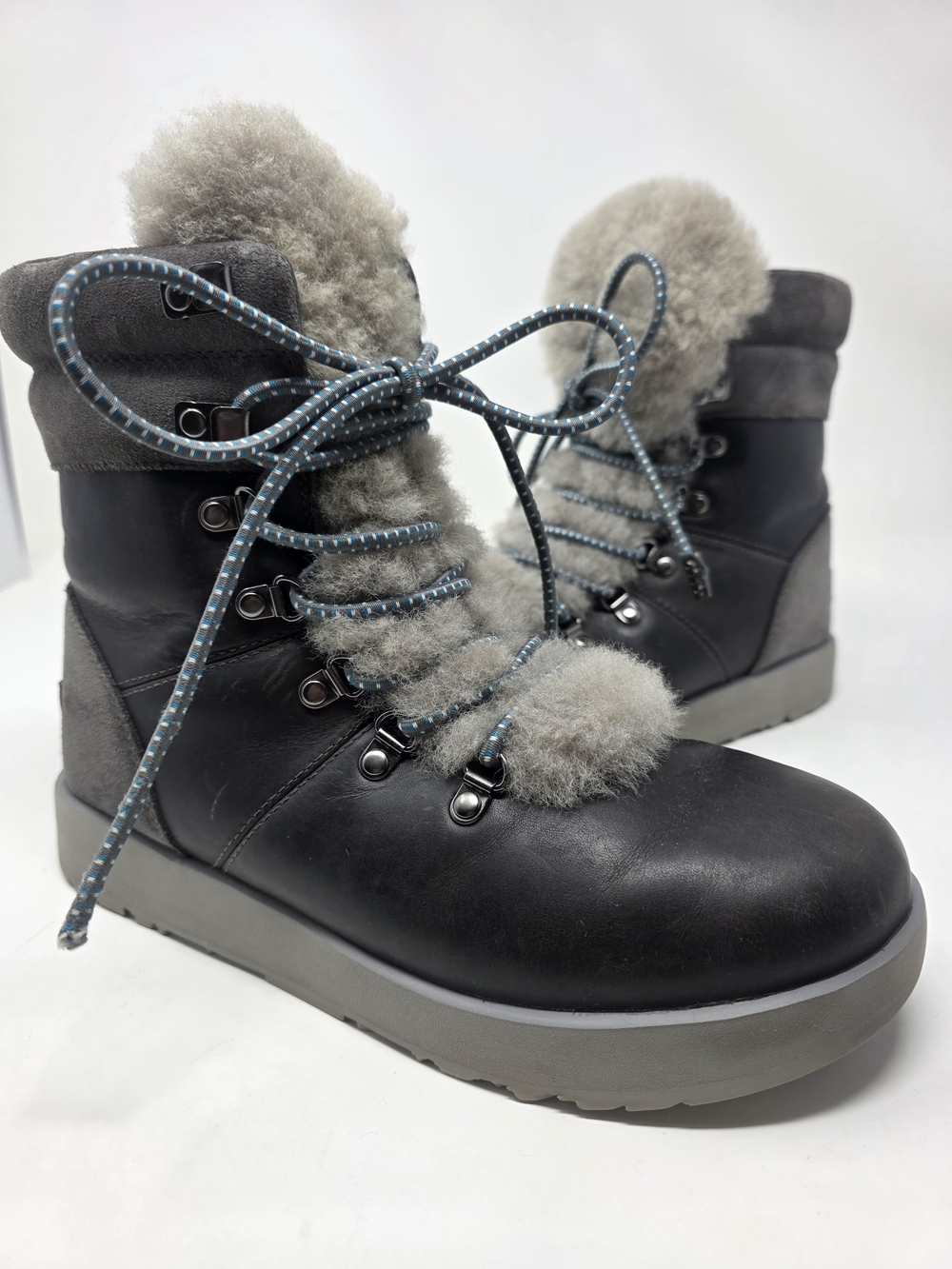 UGG Viki Waterproof Boots Gray Womens 8.5 - Picture 2 of 15
